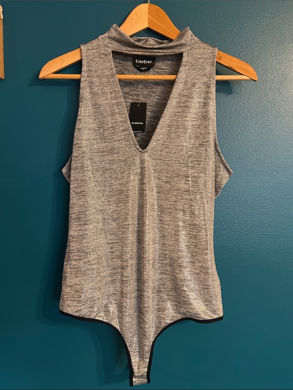 bebe Silver Gray Sleeveless V-Neck Mock Collar Bodysuit